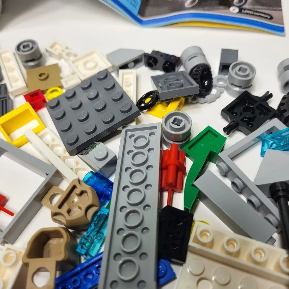 LEGO CITY: Police Starter Set 60136 Incomplete 2 Sets